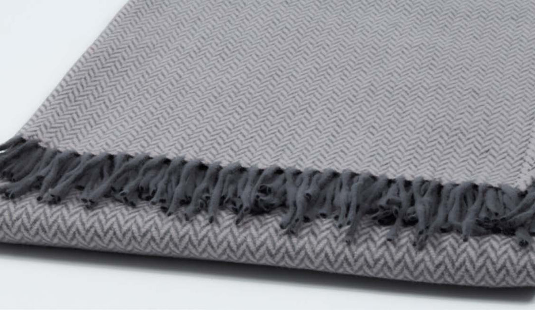Espiga light grey Throw